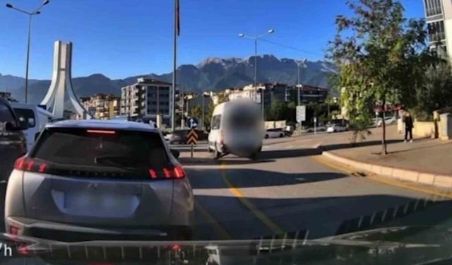 Trafiğe girmek istemeyen uyanık sürücüler polisin radarına takıldı
