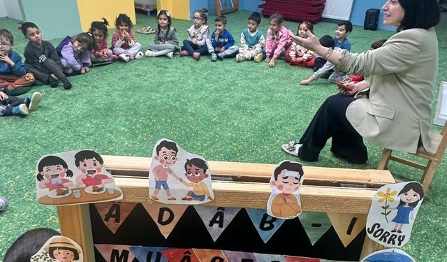 Diyanet Çocuk Akademisi öğrencilerine diksiyon eğitimi