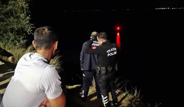 30 metrelik falezlerden kayalık alana düşen genç yaşamını yitirdi