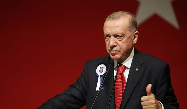 Cumhurbaşkanı Erdoğan: 'Şu anda resmi kurumlarda çalışan öğretmen sayımız 1 milyon 34 bini aştı'