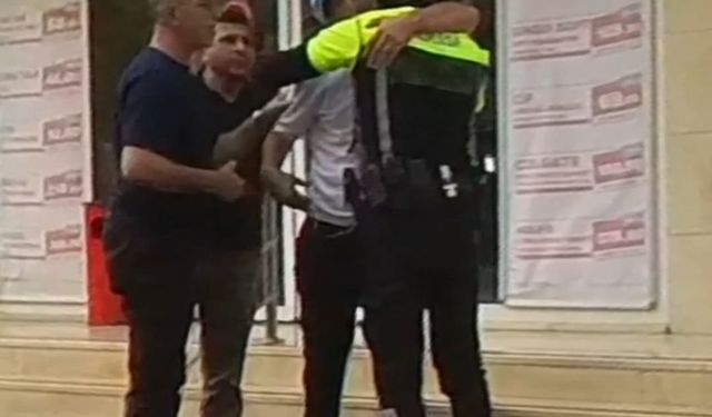 Adana’da polis ve özel birey arasında duygulandıran görüntüler