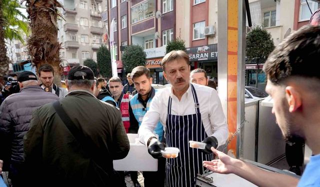 Şehitler için mevlit okutuldu, lokma dağıtıldı