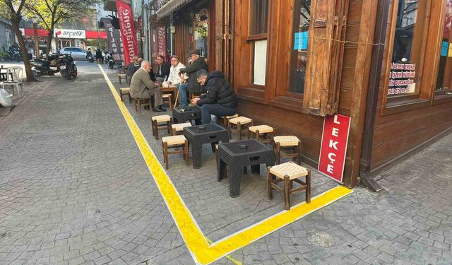 Boyalı çizgiyi geçmek yasak