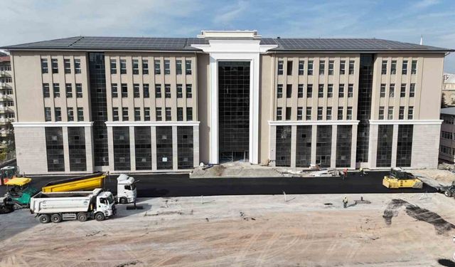 Büyükşehirden 2 milyon TL’lik asfalt yatırımı