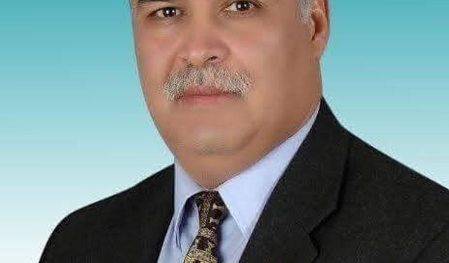 Eski başkan kalp krizi geçirip hayatını kaybetti