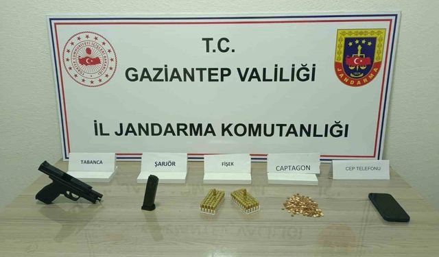 200 adet captagon hap ele geçirildi: 1 şahıs tutuklandı