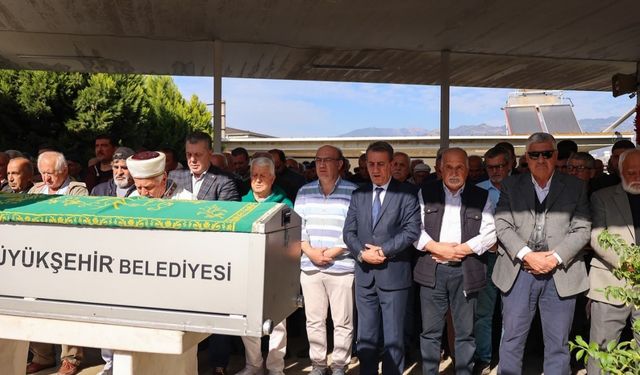 Hayatını kaybeden başkan son yolculuğuna uğurlandı