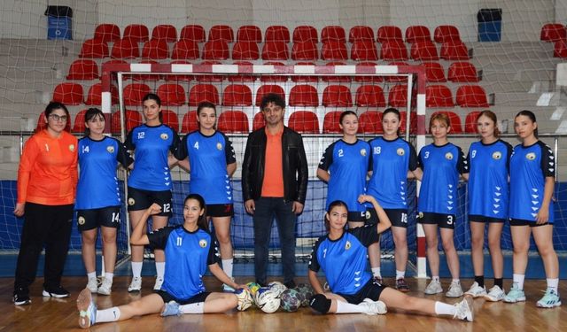 Okullar hentbol heyecanı başladı