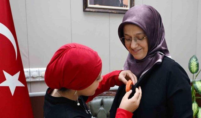 Turuncu renkle lösemiye farkındalık