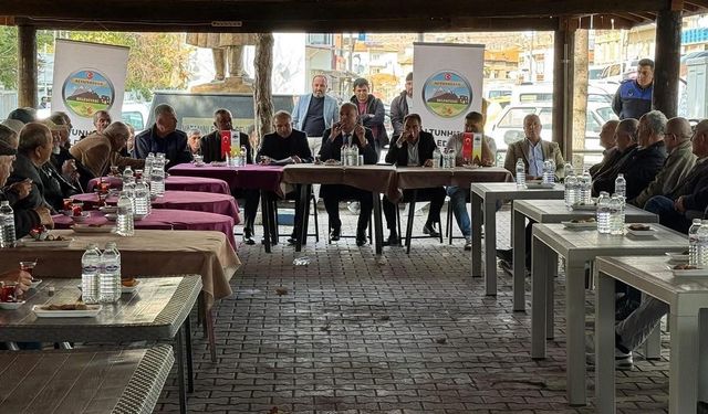 Altunhisar’da TOKİ müjdesi vatandaşlarla paylaşıldı