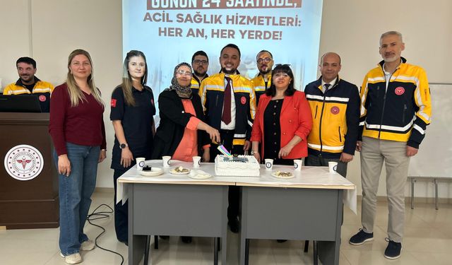 Niğde Sağlık-Sen, Acil Sağlık Hizmetleri Haftası’nı kutladı