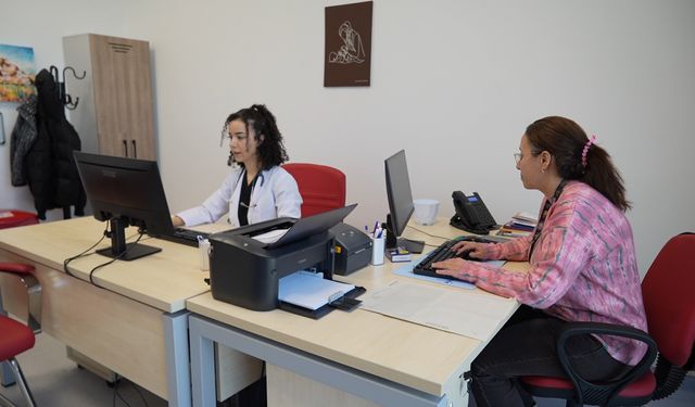 Uzmanı uyardı: "Çocuklarda paketli gıda tüketimi obezite ve erken ergenliği artırıyor"