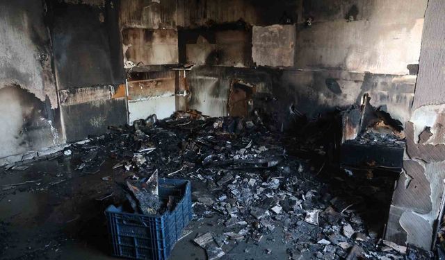 Eve geldiler kullanılacak eşya kalmayan mutfakla karşılaştılar