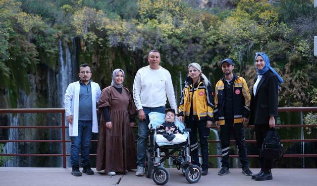 Cam kemik hastası çocuğun hayalini sağlık ekipleri gerçekleştirdi