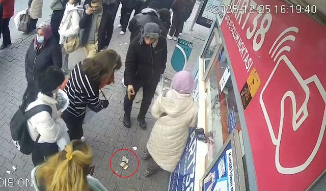 Döviz düşüren vatandaş, parasına kavuştu