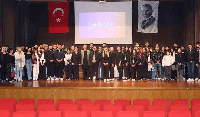 Mersin'de gençlere yönelik yeni kariyer projeleri tanıtıldı