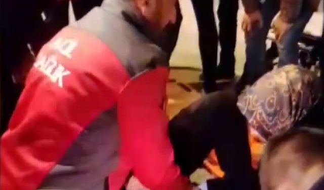 Otomobille çarpışan motosikletin sürücüsü yaralandı