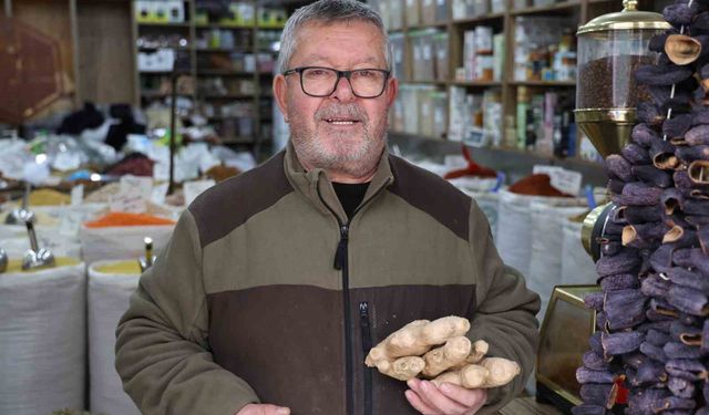 Soğuk havalarda bitki çayına ilgi yoğun