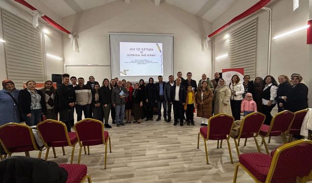 Niğde’de aile bağlarını güçlendiren seminer düzenlendi