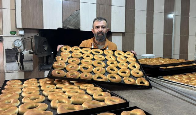 Asırlık lezzet kara fırında yaşamaya devam ediyor