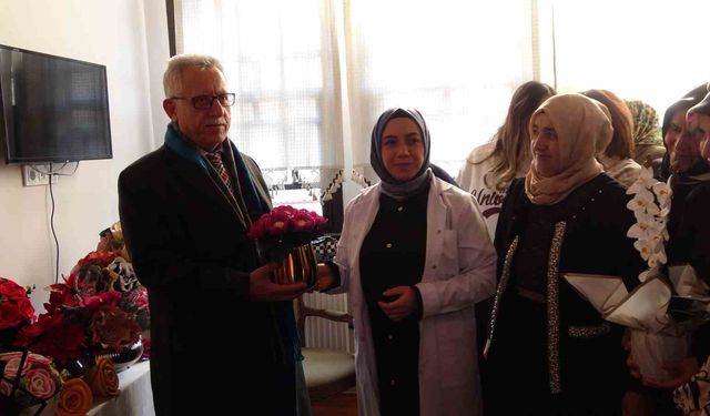 Bakımını yaptırdığı konak hanımların eğitim noktası oldu