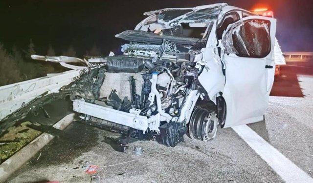 Altın yüklü zırhlı araç takla attı: 11 kilo altın sırra kadem bastı