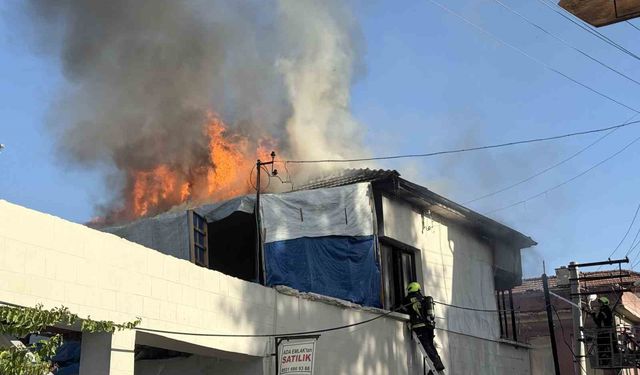 Müstakil evde korkutan yangın