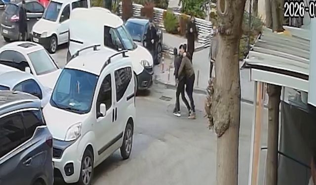 Silahla vurulan baba ve 3 oğlundan biri hayatını kaybetti