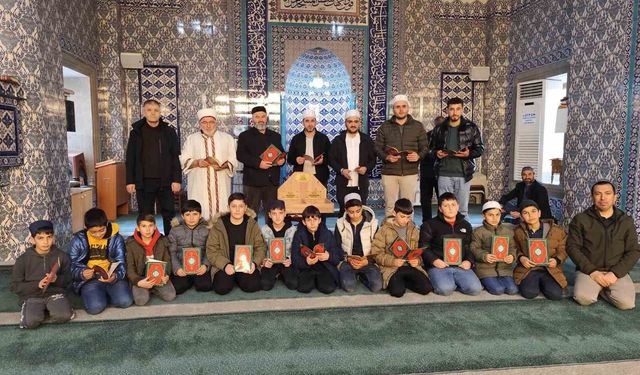 Gönülleri birleştiren proje: Hatim kumbarası