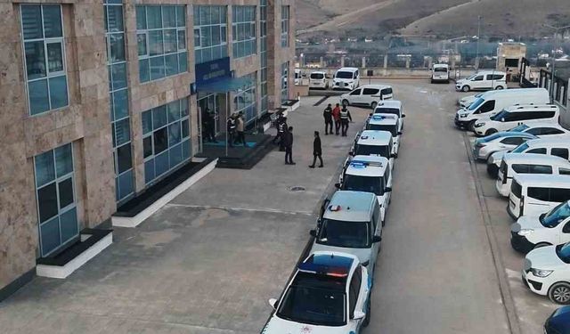 9 ilde suç şebekesine operasyon: 18 gözaltı