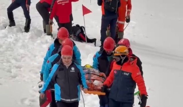 Niğde’de Ketençimen mevkiinde çığ tatbikatı