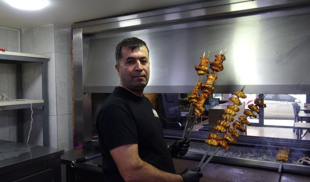 Niğde’de iftar yoğunluğu: “Siparişler saat beşte başlıyor”