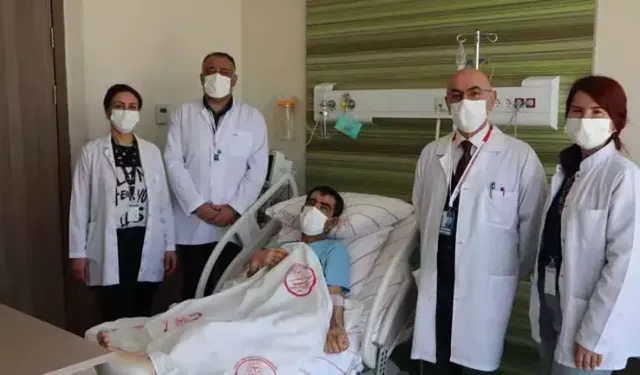 Niğdeli 2 çocuk babası Emin, kadavradan alınan böbrekle hayata tutundu