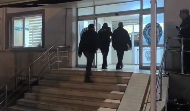 Kesinleşmiş hapis cezasıyla aranan 3 hükümlü yakalandı