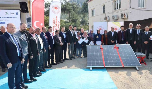 Konargöçer kadınlara taşınabilir enerji desteği