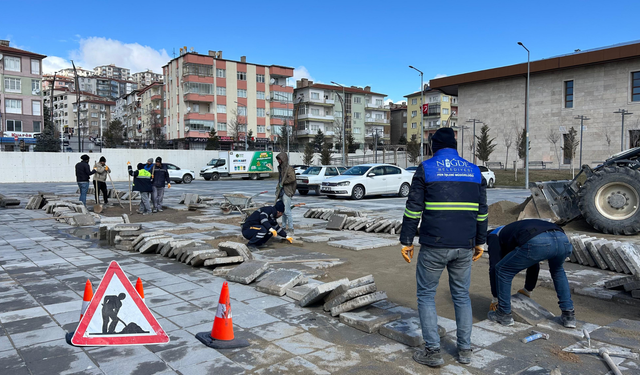Niğde Valiliği ve Kültür Merkezi otoparkı bakımda