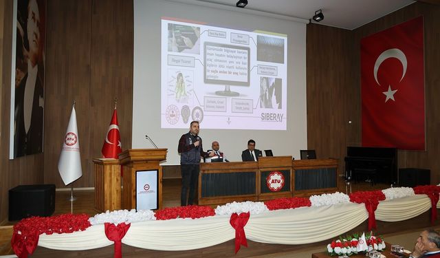 Öğrenciler İBAN dolandırıcılığına karşı bilgilendirildi