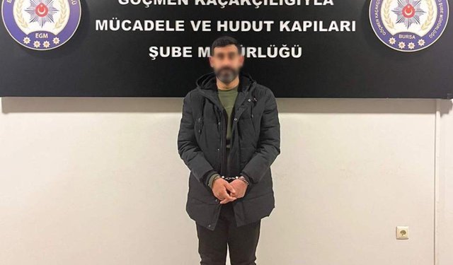 Sahte avukat göçmenleri dolandırdı, yakalandı tutuklandı