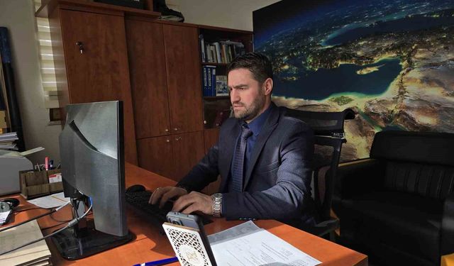 Doç. Dr. Mustafa Özalp: "Yapılması gereken şey müzakere masasının başlaması"