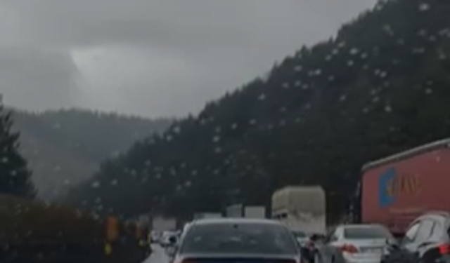 Bayram dönüşü başladı: Niğde-Adana otoyolunda yoğunluk arttı