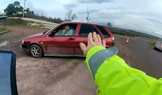 Jandarma uygulamasından kaçtı, tekrar geri döndü