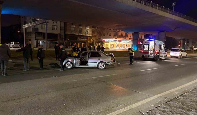 Kaza yapan sürücünün yakını sinir krizi geçirdi