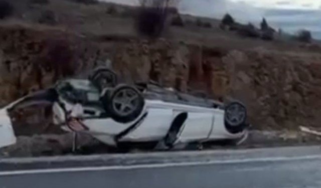 Kontrolden çıkan otomobil devrildi: 4 yaralı