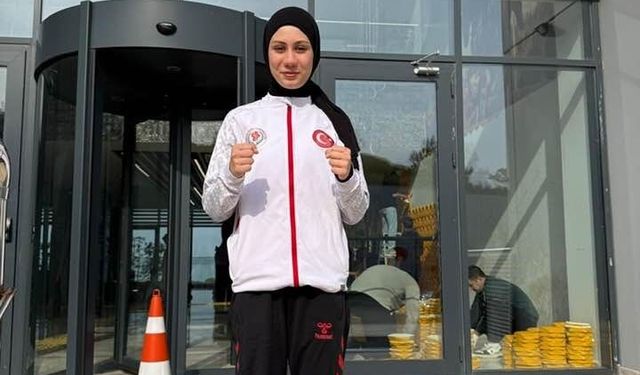 Kozanlı milli boksör Azra, dünya kupası için hazırlanıyor