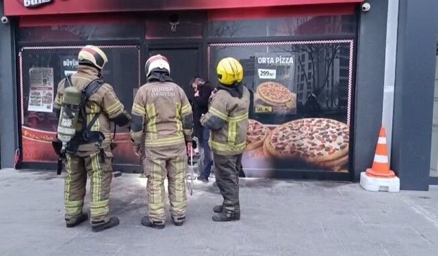 'Maaşları ödemedi' diye 2 işletmeyi benzin döküp yakmış