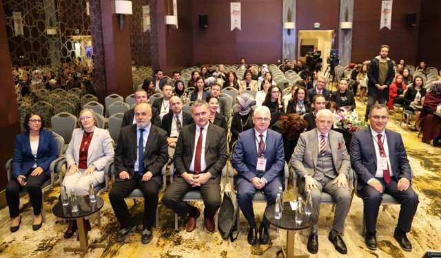 Sağlıklı nesiller için bilim insanları  buluştu