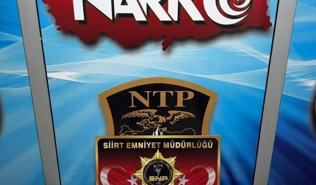 9 kilo 700 gram esrar ele geçirildi