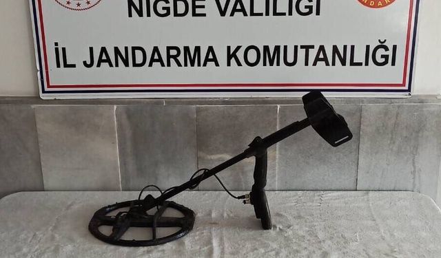 Ulukışla’da kaçak kazıya jandarma baskını