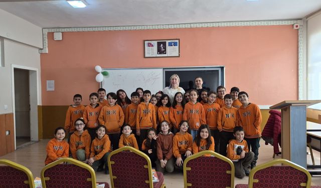 Necip Fazıl Kısakürek İlkokulunda yerel yönetim etkinliği