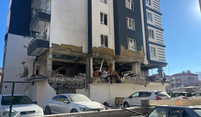 Niğde’de patlamanın boyutu gün ağarınca ortaya çıktı